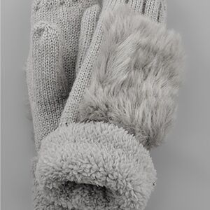 Cozy Gray Knit and Faux Fur Gloves